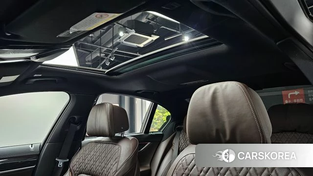 BMW 7 Series (G11) id 3942824 из Кореи 10