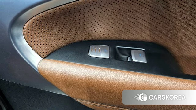 Genesis G70 id 3820523 из Кореи 10