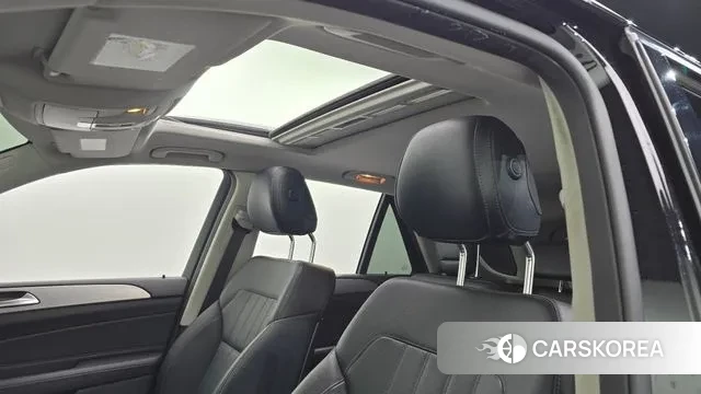 Mercedes-Benz GLE - Class W166 id 3449698 из Кореи 10