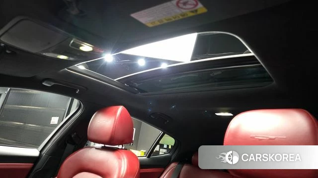 Kia Stinger id 4508298 из Кореи 10