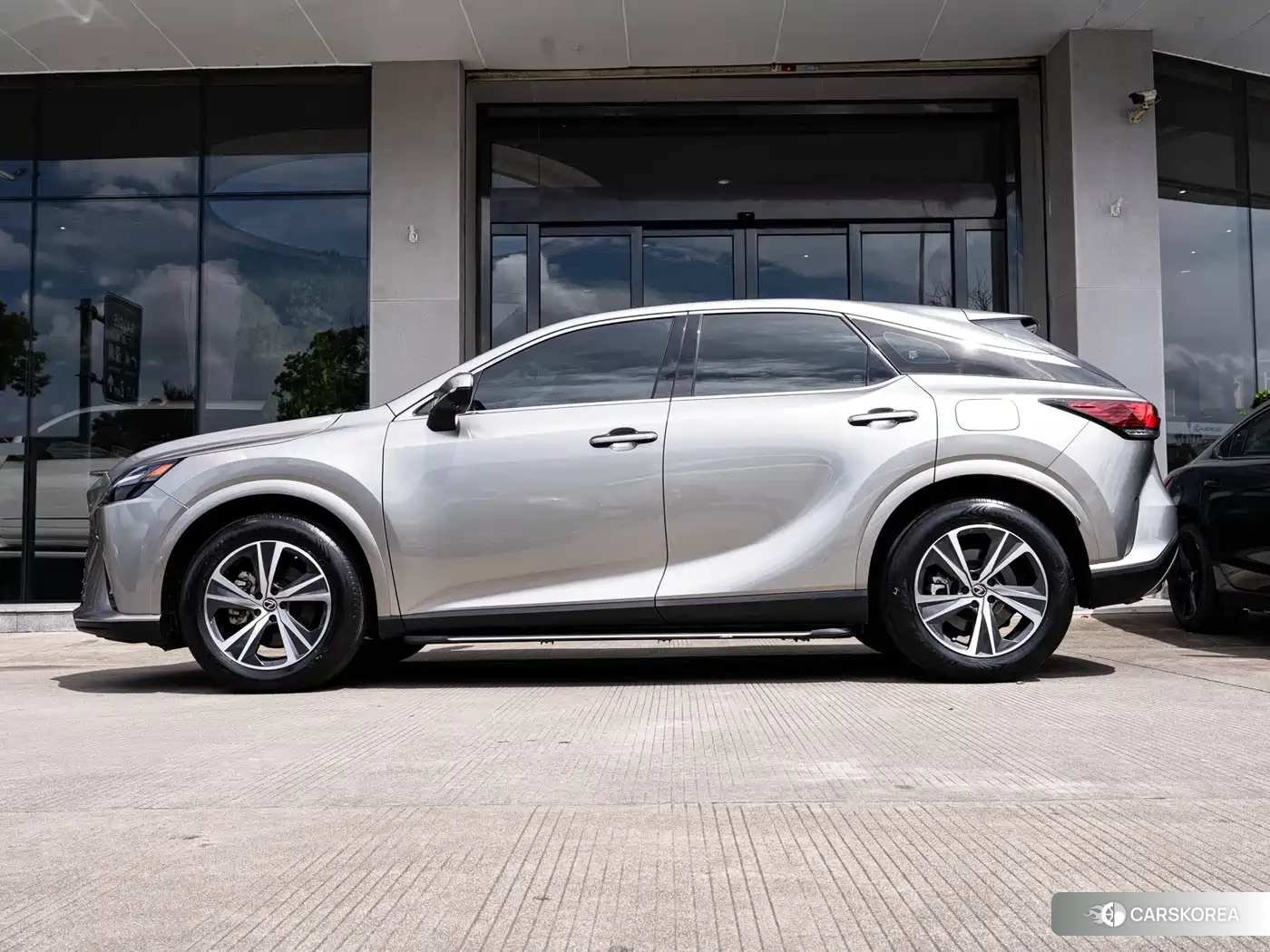 Lexus RX id 4583827 из Китая 10
