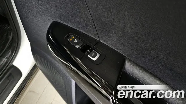 Kia Sportage The Bold id 2345651 из Кореи 10