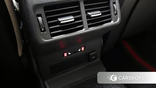 Land Rover Range Rover Velar id 3378366 из Кореи 10