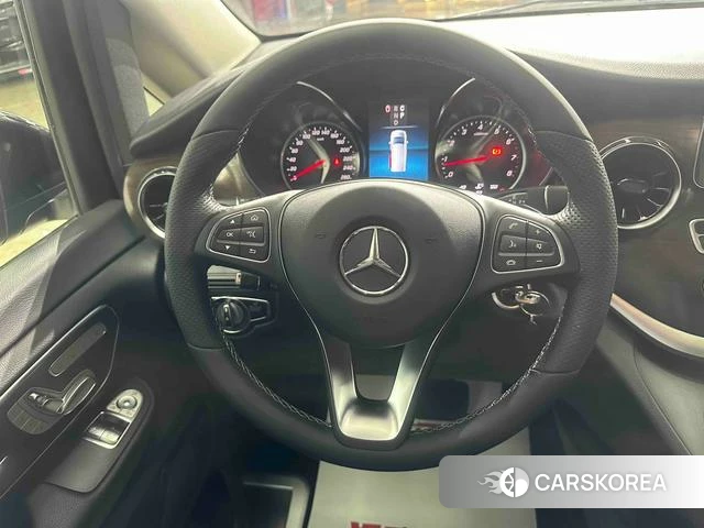 Mercedes-Benz V-class id 4301713 из Китая 10