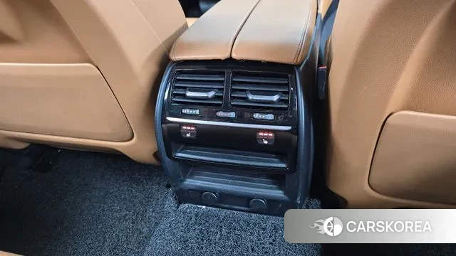 BMW 5 Series (G30) id 3617226 из Кореи 10