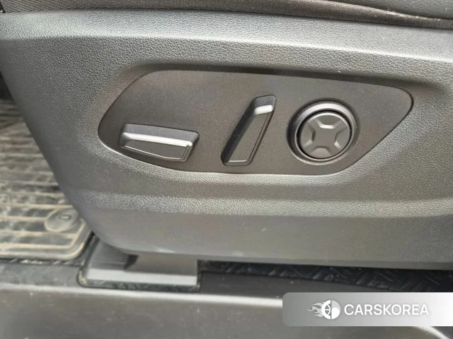 Hyundai Staria id 4579877 из Кореи 10