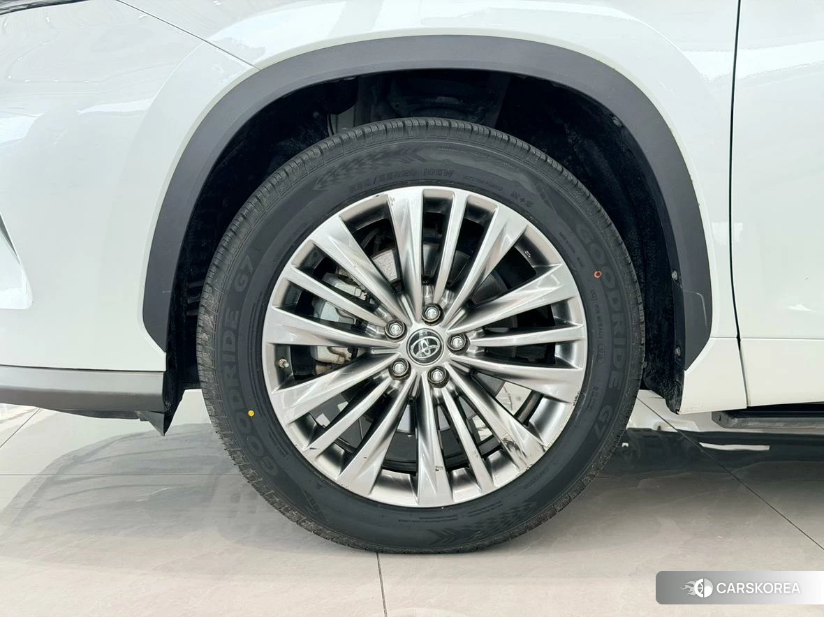 Toyota Highlander id 4479347 из Китая 10
