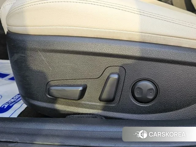 Hyundai The New Grandeur IG id 3334710 из Кореи 10