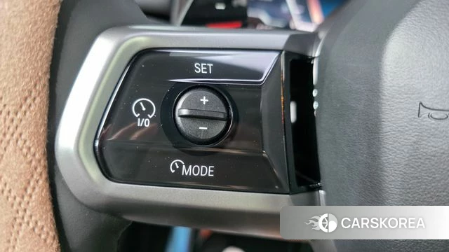 BMW 5 Series (G60) id 4791838 из Кореи 10