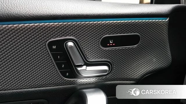 Mercedes-Benz A-Class W177 id 4250188 из Кореи 10