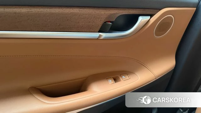 Hyundai Grandeur IG Hybrid id 3835000 из Кореи 10