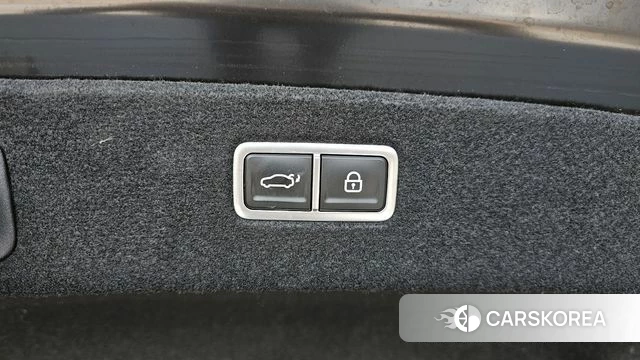 Genesis G90 (RS4) id 4401004 из Кореи 10