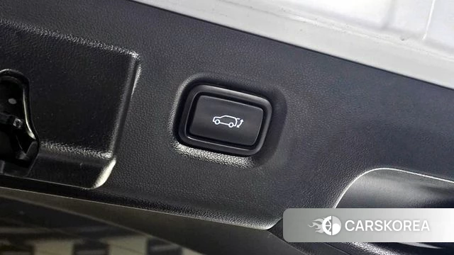 Hyundai Ionic 5 id 3827161 из Кореи 10