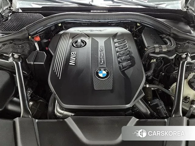 BMW 7 Series (G11) id 3754670 из Кореи 10