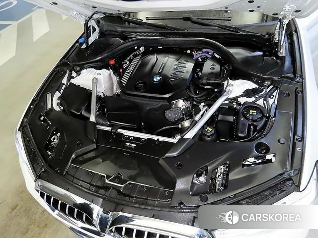 BMW 5 Series (G30) id 3965569 из Кореи 10