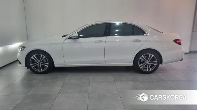 Mercedes-Benz E-Class W213 id 4494693 из Кореи 10