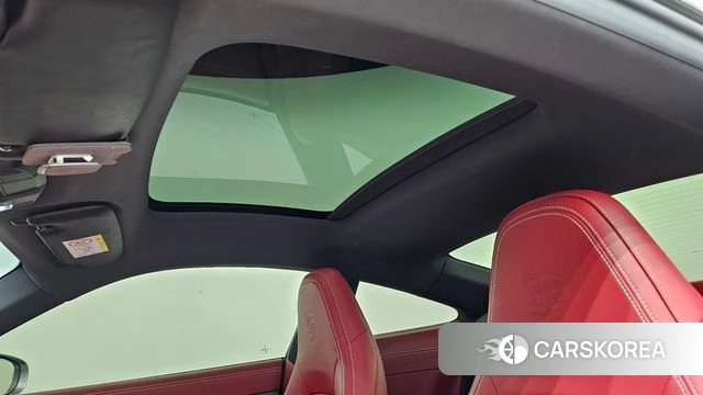 Porsche 911(992) id 4533871 из Кореи 10