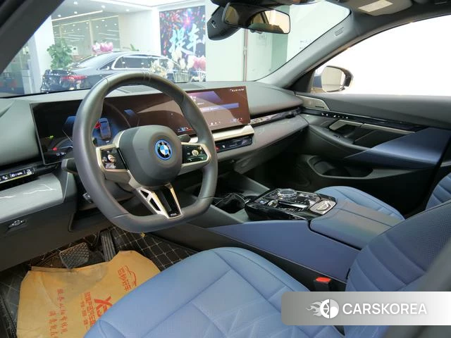 BMW i5 id 4313846 из Китая 10