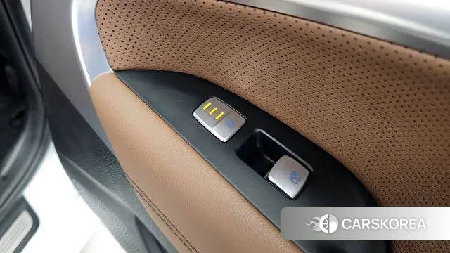 Genesis G70 id 3747696 из Кореи 10