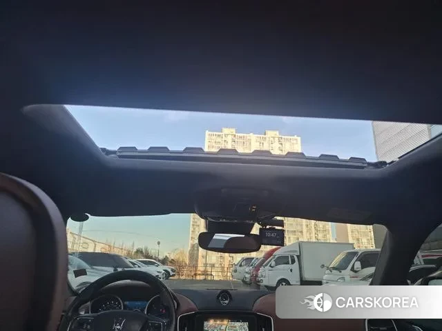 Maserati Ghibli id 3611908 из Кореи 10