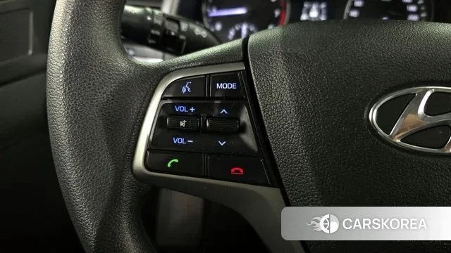 Hyundai Avante AD id 3336635 из Кореи 10