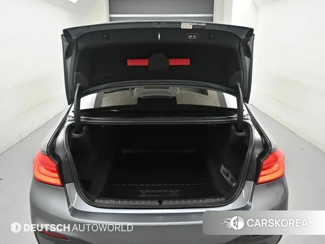 BMW 5 Series (G30) id 3917212 из Кореи 10