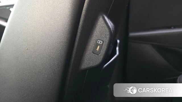 Kia Di Ol Nu Niro id 4350128 из Кореи 10