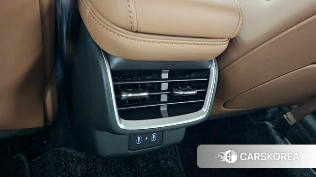 Hyundai Grandeur Hybrid (GN7) id 4617980 из Кореи 10