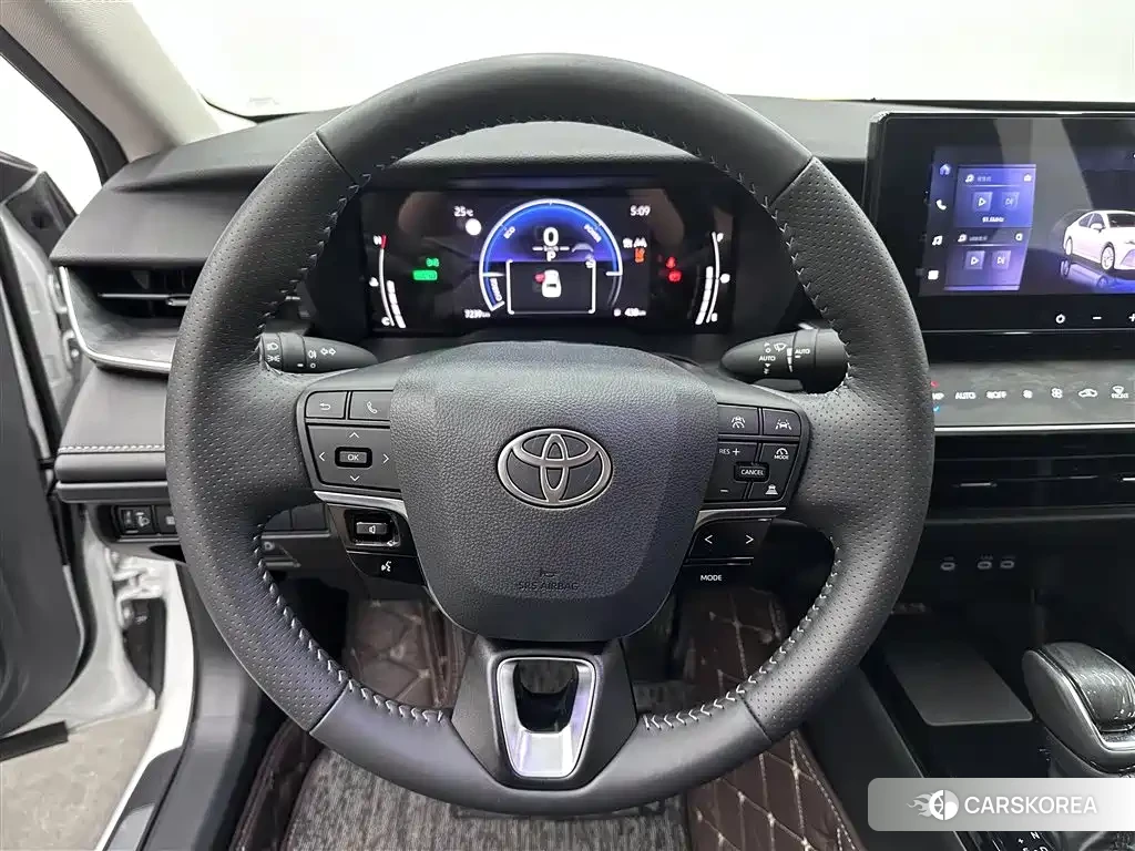 Toyota Camry id 4538849 из Китая 10