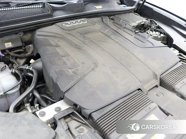 Audi Q8 (4M) id 3355421 из Кореи 10