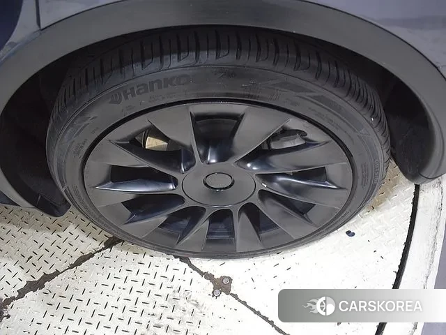 Tesla Model Y id 3059481 из Кореи 10