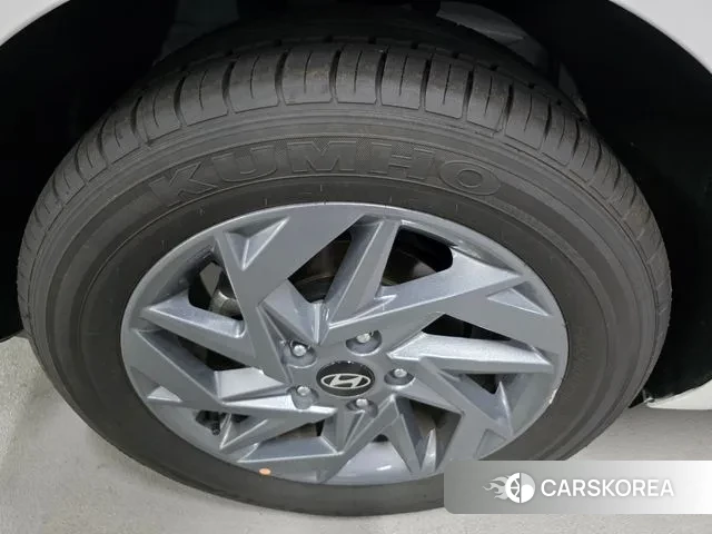 Hyundai The New Avante (CN7) id 3153007 из Кореи 10