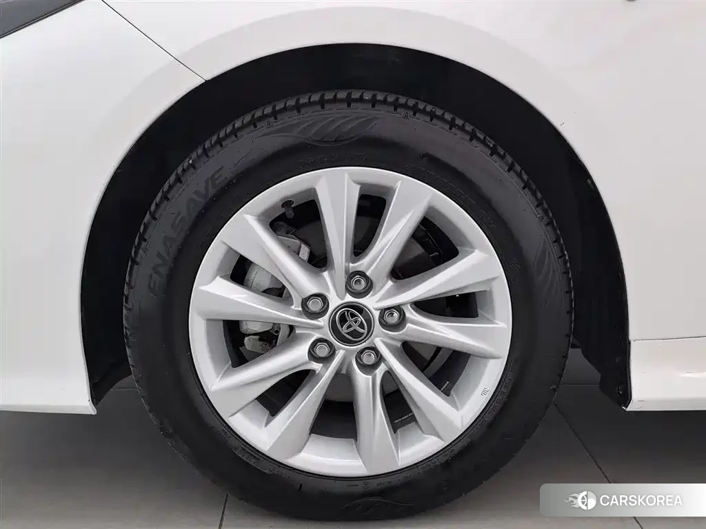Toyota Corolla id 4545804 из Китая 10
