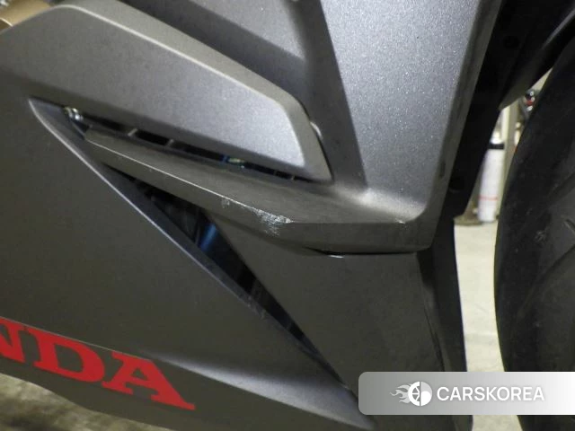 Проданный Honda CBR400R id 3997133 из Японии, фото 10