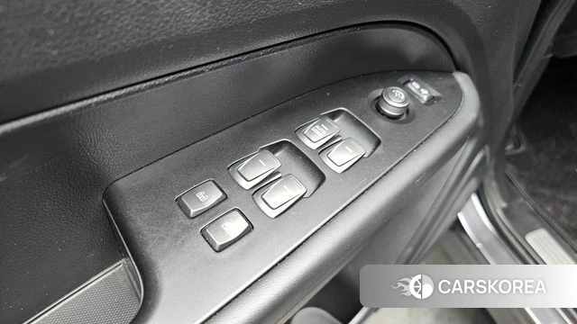 Ssangyong Rexton Sports id 4595053 из Кореи 10