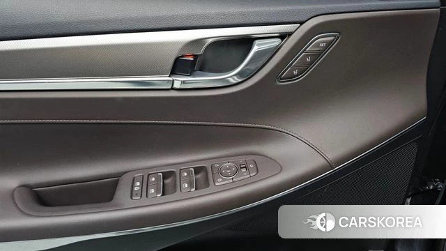 Hyundai The New Grandeur IG id 4410425 из Кореи 10