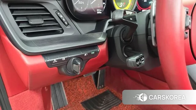 Porsche 911(992) id 2959602 из Кореи 10