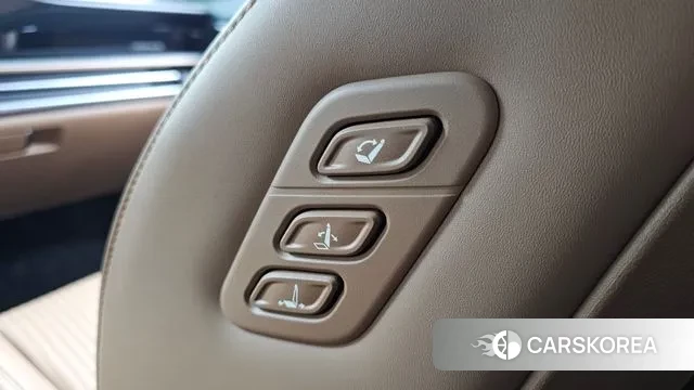 Hyundai Grandeur (GN7) id 3740122 из Кореи 10