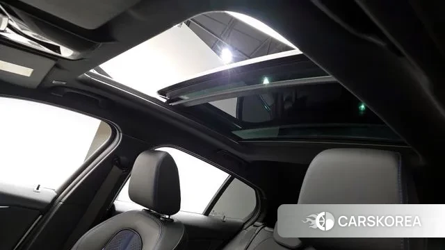 BMW 1 Series (F40) id 3533983 из Кореи 10