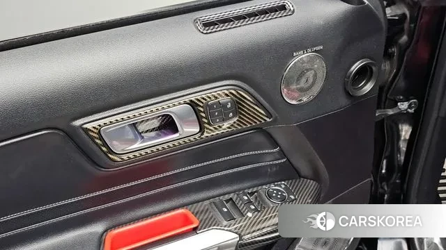 Ford Mustang id 3356640 из Кореи 10