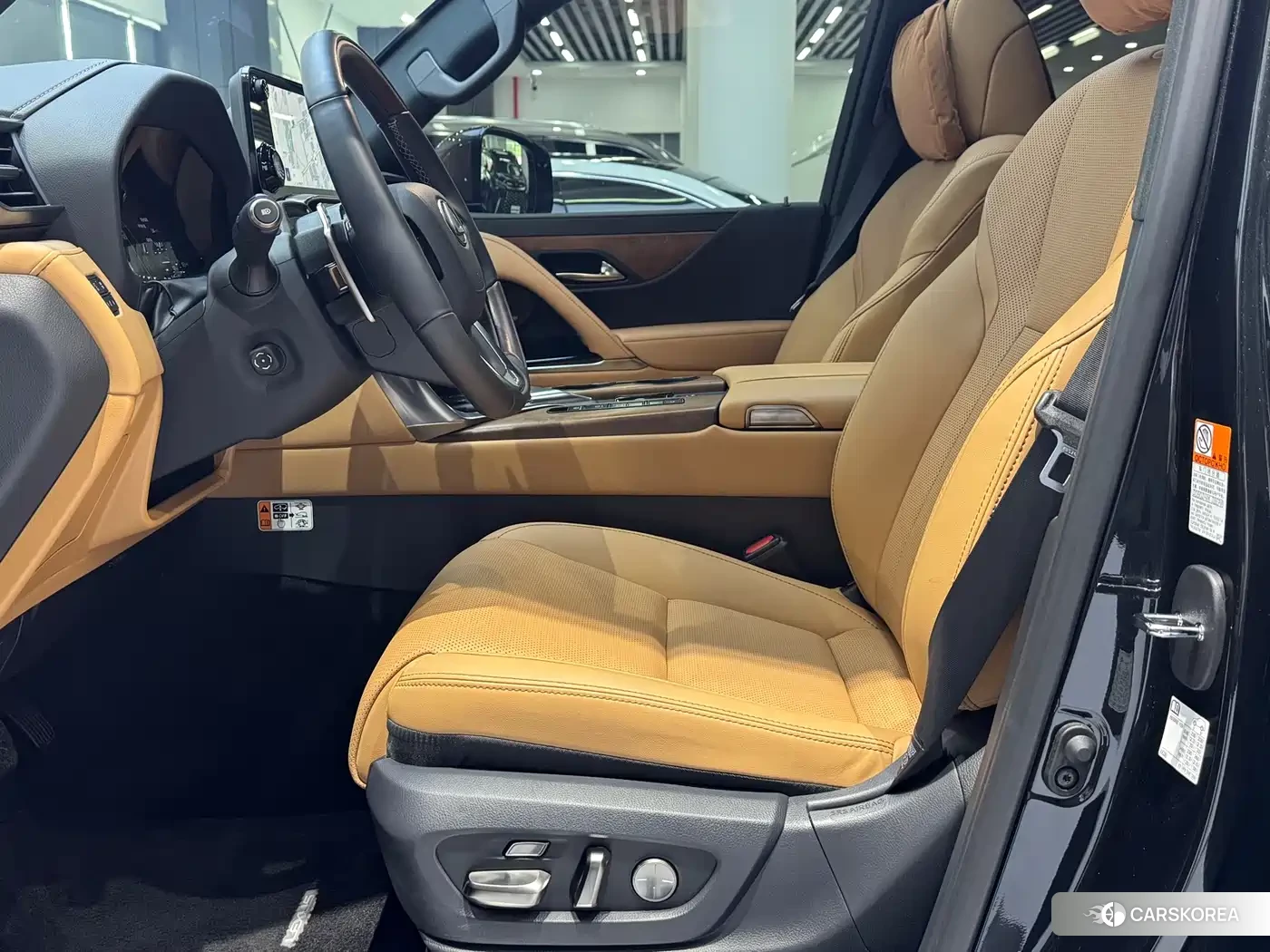Lexus LX id 4583664 из Китая 10