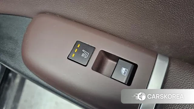 Hyundai Grandeur (GN7) id 3596834 из Кореи 10