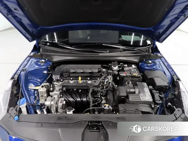 Hyundai Avante (CN7) id 3528998 из Кореи 10