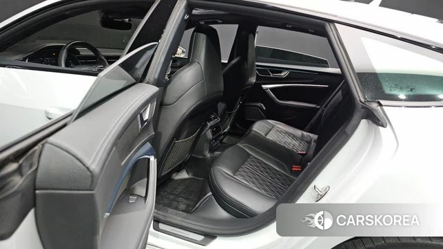 Audi S7 (4K) id 4446437 из Кореи 10