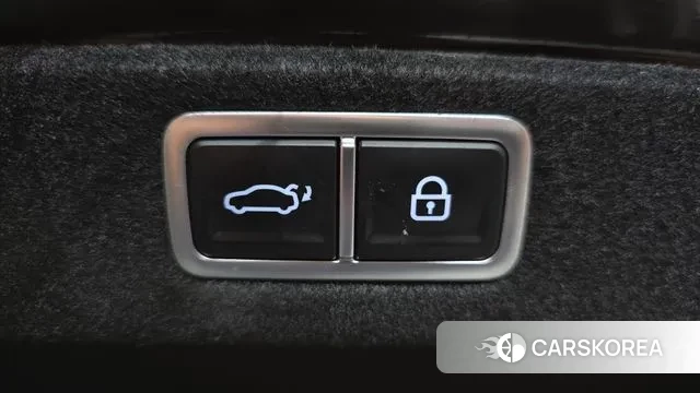 Hyundai Grandeur Hybrid (GN7) id 3273133 из Кореи 10