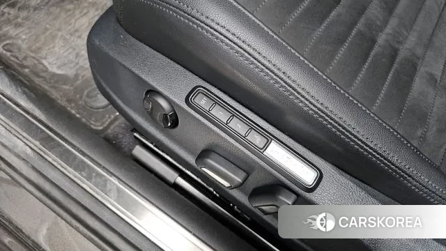 Volkswagen Passat GT (B8) id 3413144 из Кореи 10