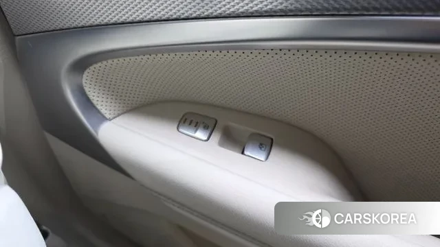 Genesis The New G70 id 3727417 из Кореи 10