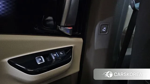 Kia Carnival 4th generation id 3529869 из Кореи 10