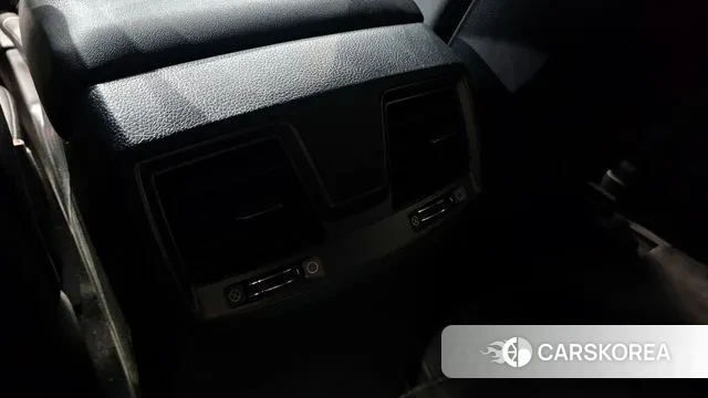 Ssangyong The New Rexton Sports Cannes id 3438606 из Кореи 10