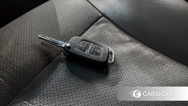 Hyundai The New Grand Starex id 3423438 из Кореи 10